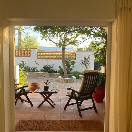 公寓 Arriba Stijlvol Met Zwembad En Tuin