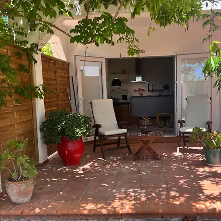 Arriba Stijlvol Met Zwembad En Tuin 公寓 *