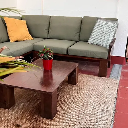 Arriba Stijlvol Met Zwembad En Tuin 公寓 科尼尔-德拉弗龙特拉