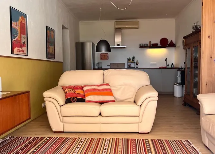 아파트 Arriba Stijlvol Met Zwembad En Tuin