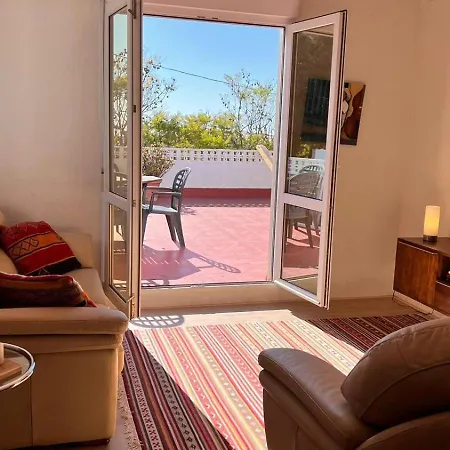 Apartment Arriba Stijlvol Met Zwembad En Tuin *