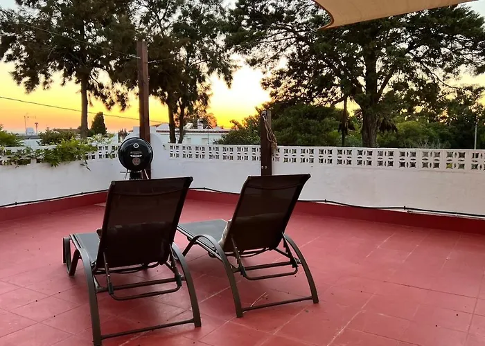 Arriba Stijlvol Met Zwembad En Tuin Apartment