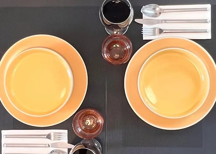 Arriba Stijlvol Met Zwembad En Tuin Кониль-де-ла-Фронтера