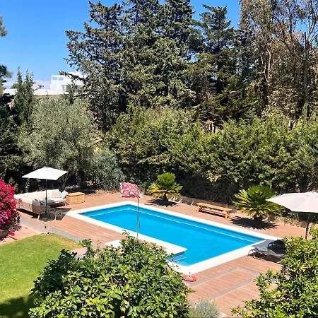 Arriba Stijlvol Met Zwembad En Tuin Apartamento *