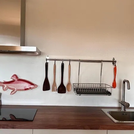 Apartamento Arriba Stijlvol Met Zwembad En Tuin