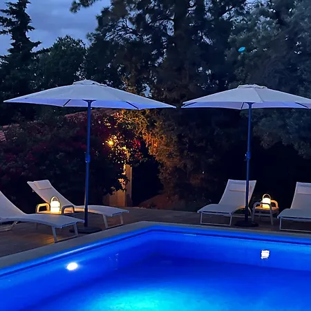 Apartamento Arriba Stijlvol Met Zwembad En Tuin *